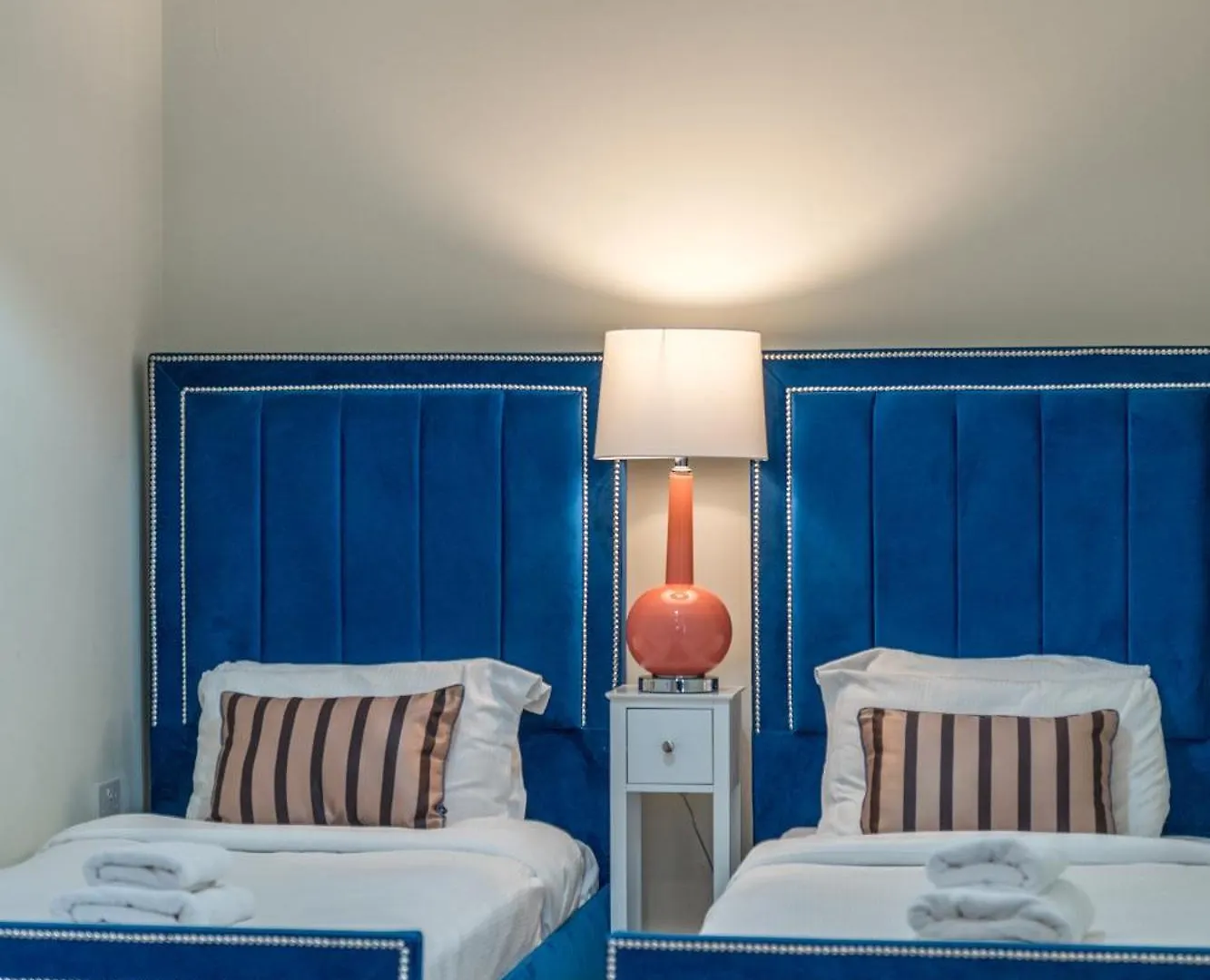 Stunning 3 Bedroom Duplex With Terrace Brighton